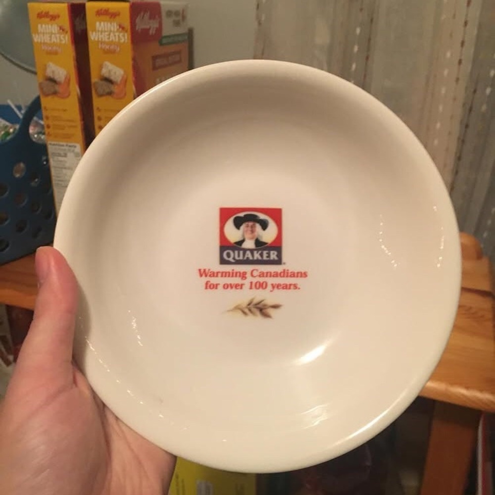 Royal D O U L T O N Quaker plate/bowl